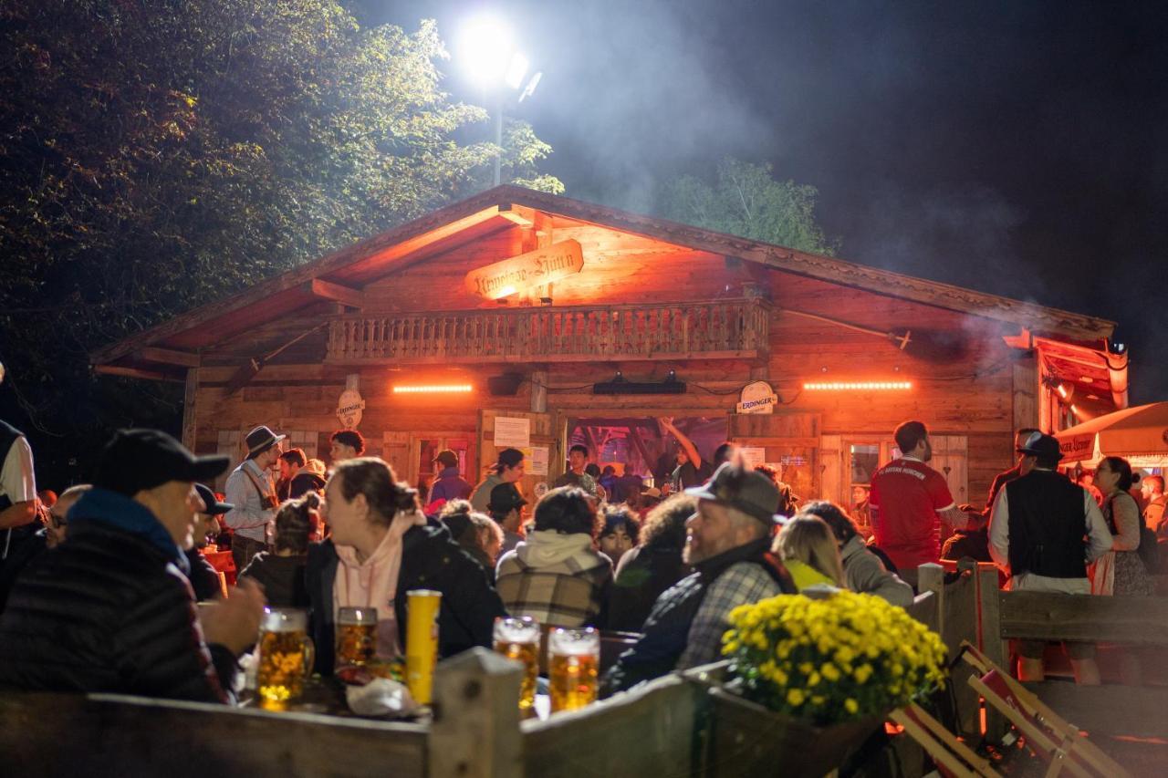 Wies'N Camp München Exterior foto